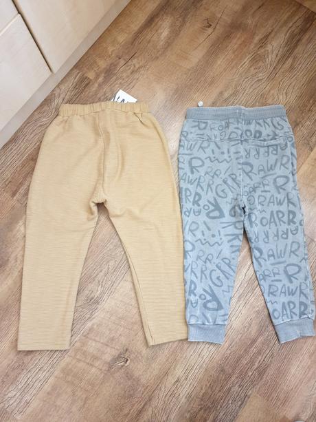 2ks nenosené teplaky, 104