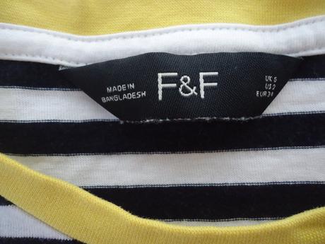 Modro biele pásikavé tričko s včielkou, f&f,xs