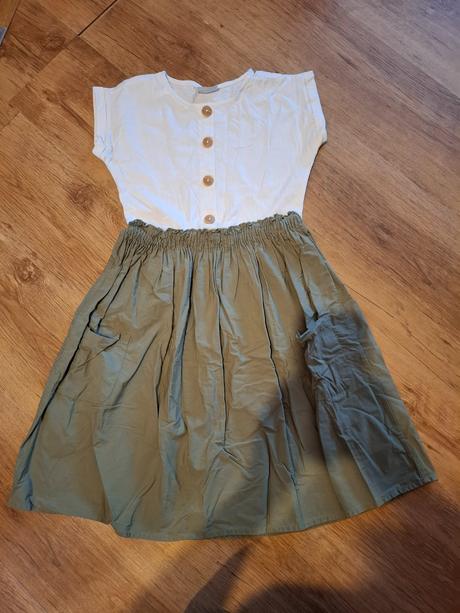 Balík oblečenia, 140–152