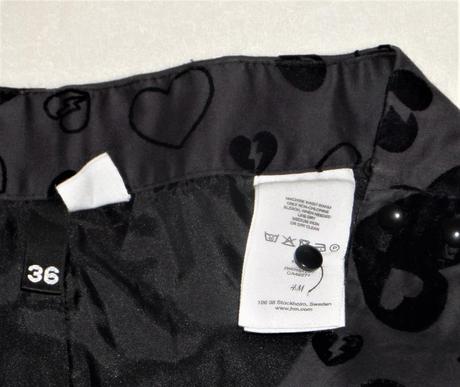 Sukňa so srdiečkami, 164