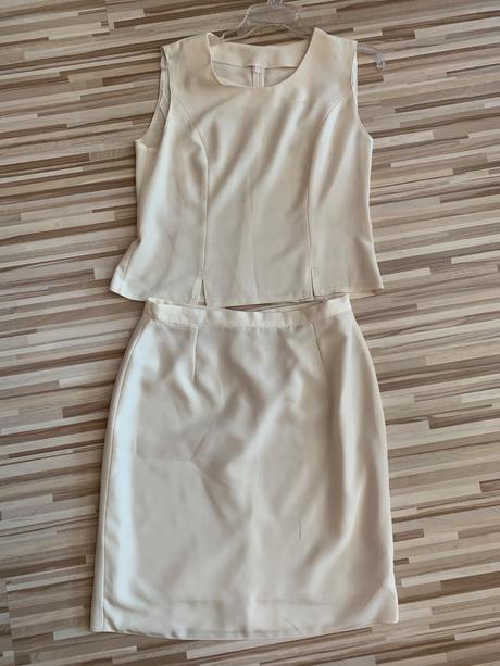 Dámsky letný kostým, 40