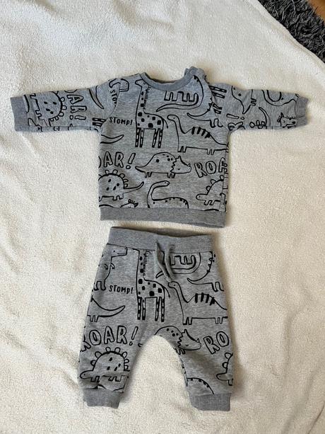 Teplakova dino suprava komplet dinosaury, f&f,62