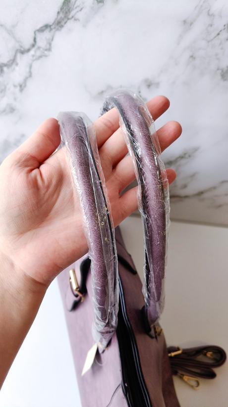 Veľká kabelka fialová kožená,