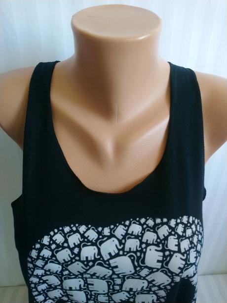 Dámsky čierny top s motívom slon, m