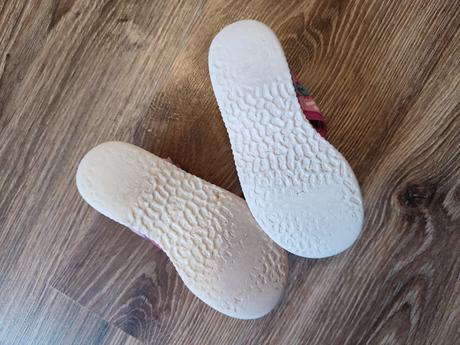 Ružové papučky, rak,25