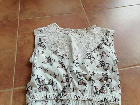 Dievčenské šaty, veľ. 134/140, 134