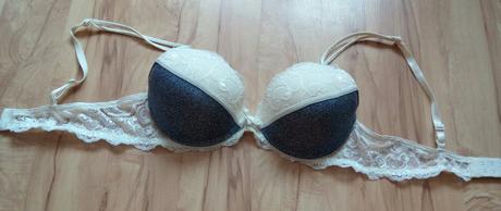 Krémová čipkovaná podprsenka - takko, takko,80c