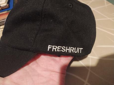 Klobuk a šiltovka, 60