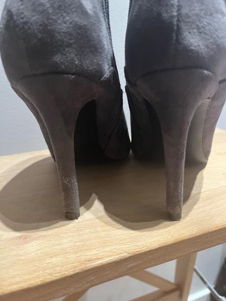 Členkové topánky, 37