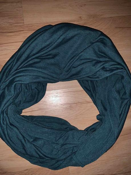 Smaragdovy kruhový šál /tunel, h&m