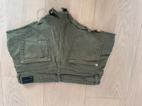 Kraťasy zn. bershka, bershka,36