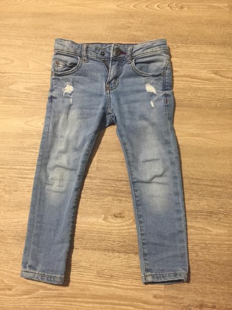 Raz oblecene riflicky zara , zara,104