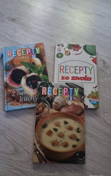 3x knihy recepty,