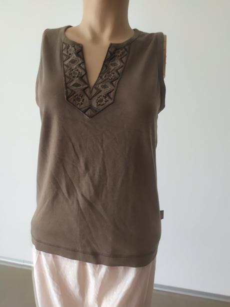 C280 tricko hnede  nenosene, l