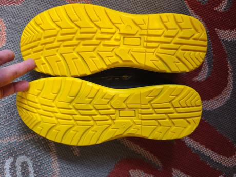 Bezpečnostná pracovná obuv, 45