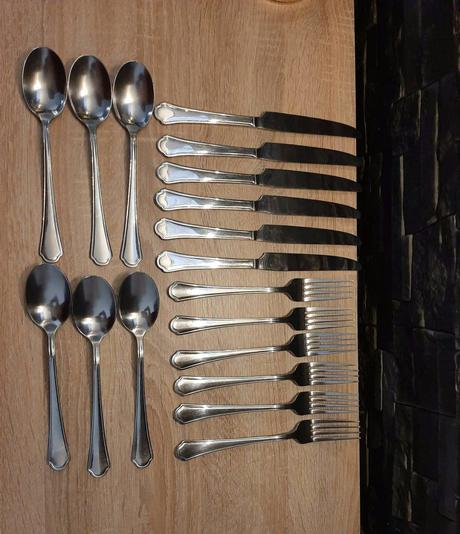 Sada príborov retro, 