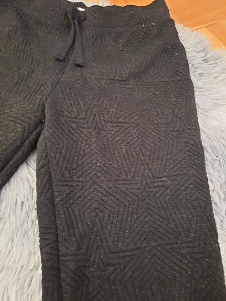 Nohavice so zlatou nitou, pepco,134