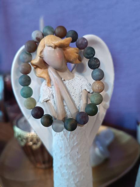 Náramky z polodrahokamov, 