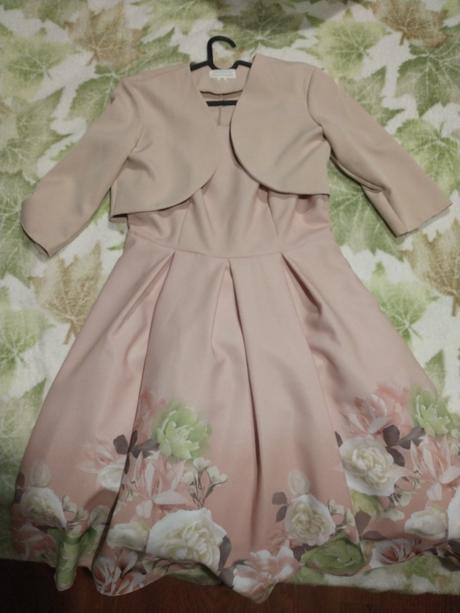 Slavnostné šaty + bolerko, 42