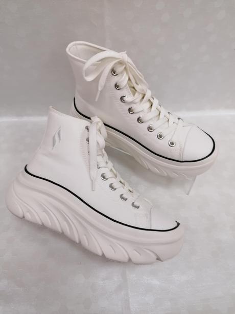 Dámske tenisky zn. skechers 24220319 z+b+ca, skechers,37 / 38