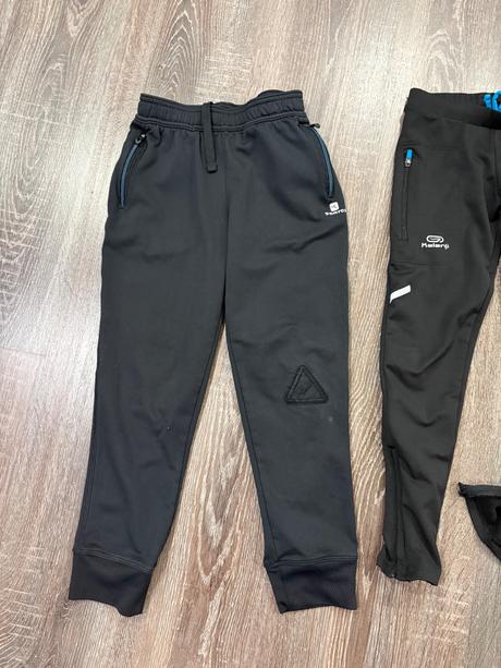 Decathlon chlapcenske sportove teplaky na 7-8 roko, decathlon,122