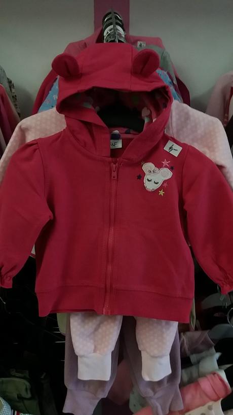 Mikinka veľ. 6-9m., f&f,74