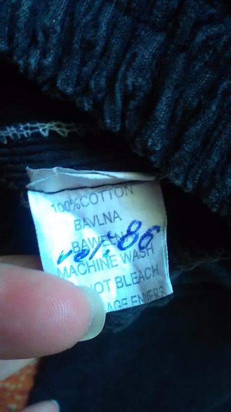 Menčestrové nohavice, 86