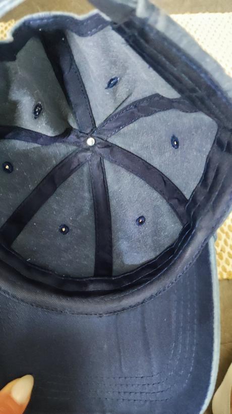 Šiltovka s výšivkou mama, 