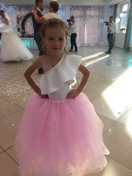 Suknička a volanovy top, 116