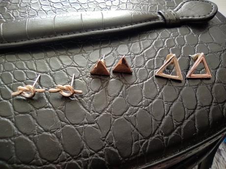 Set - prstene, náušnice, náramok, 