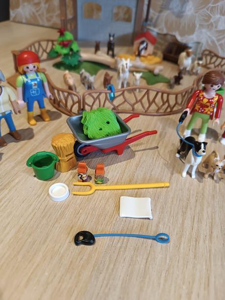 Playmobil 6635 kútik domácich zvierat, 