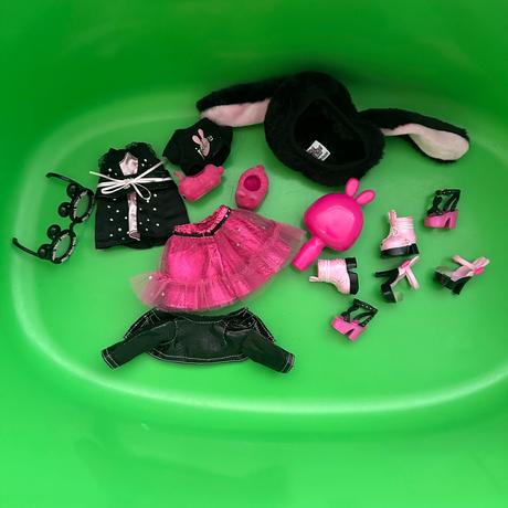 Na na na surprise veľká bábika, 