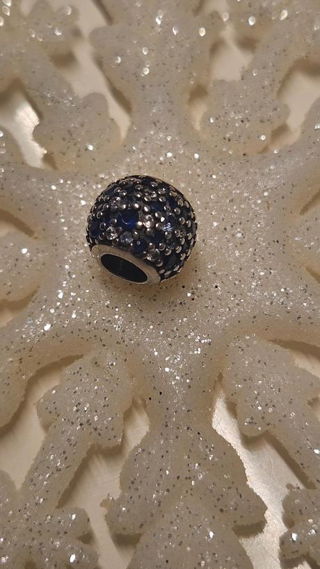 Modra pandora koralka, pandora