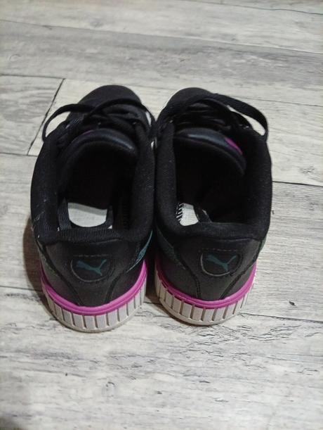 Botasky, puma,37