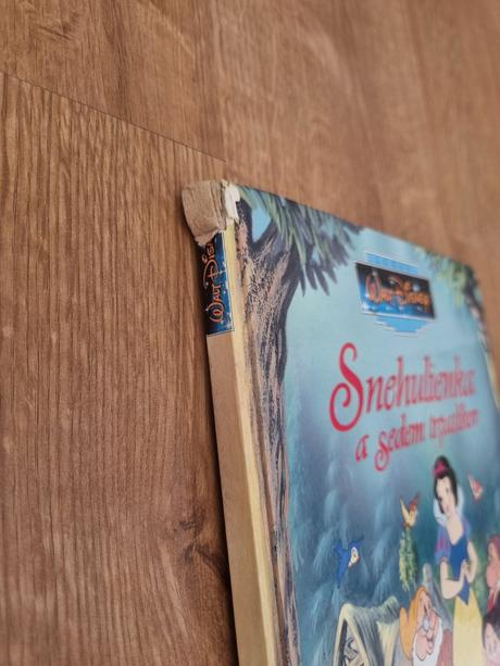 Snehulienka a sedem trpaslíkov,