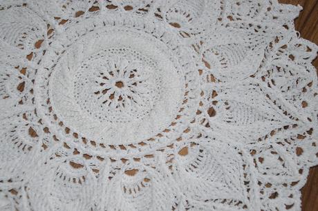 Prekrásna háčkovaná dečka,