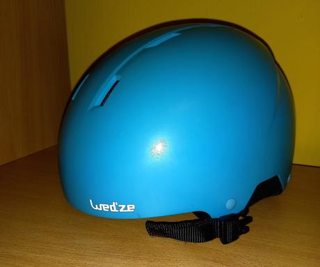 Sportova prilba wedze h 100, vel. 53-56cm,