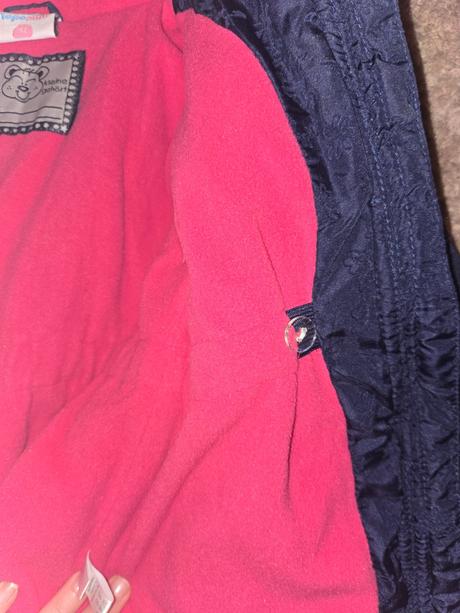 Krasna zimna bundicka, 98