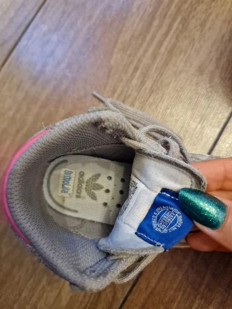 Adidas tenisky, adidas,21