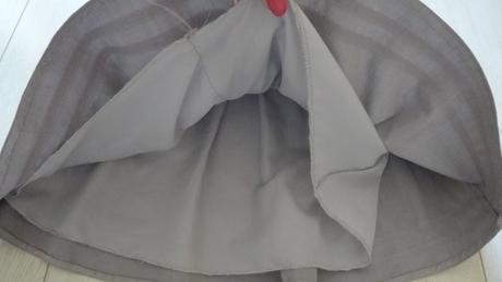 Málo nosené šaty, 116