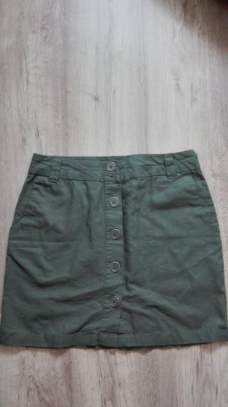 Perfektna letna sukna, esmara,38