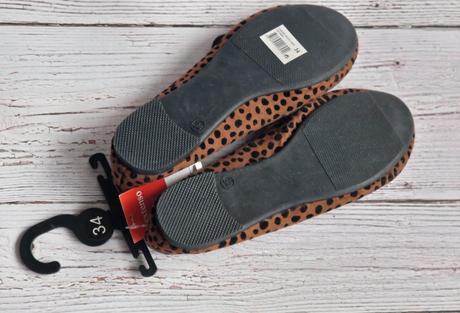 Dievčenské balerínky, 34