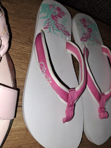 Sandále a žabky v.37, reserved,37