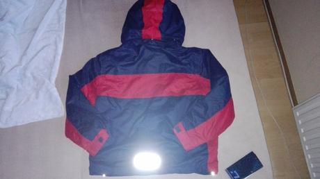 Zimna vetrovka 134/140,cena s postou, dognose,134