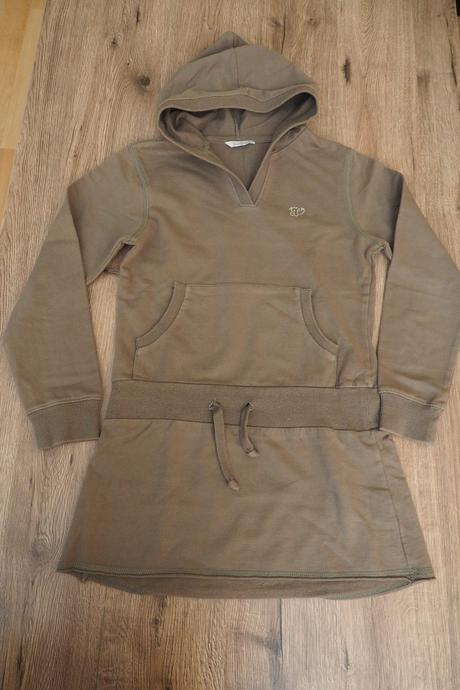 Dievčenská tunika, 146