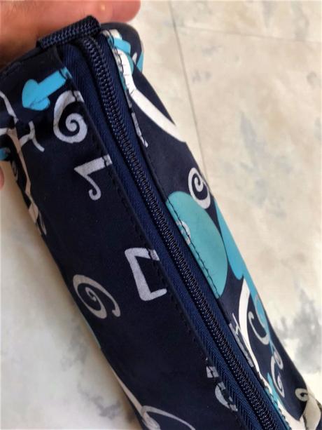 Priestranná kozmetická taštička, 