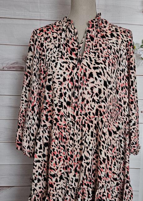 Krásne lahulinké šaty, f&f,xl