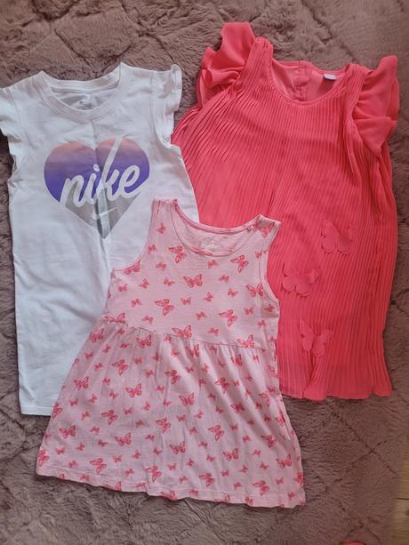 Značkové šaty - nike, nike,110