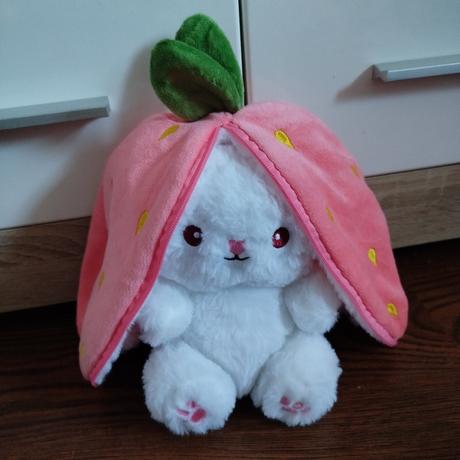 Zajko v jahôdke 18cm - nový,