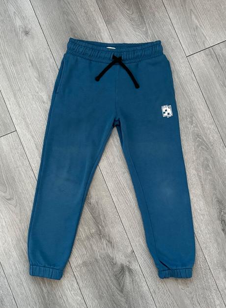 2x tepláky veľ. 128, f&f,128